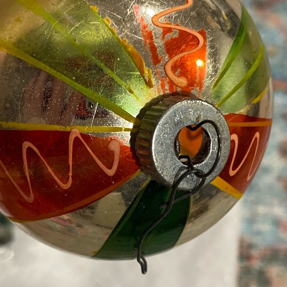 Vtg. Hot Air Balloon/Parachute Christmas Ornaments set of 2 MCM - Picture 8 of 11